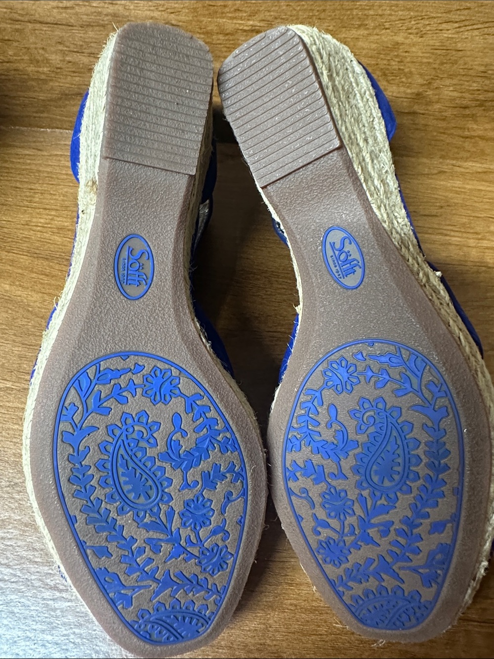 Sofft Blue Suede Wedge Sandals size 8 - Picture 6 of 6